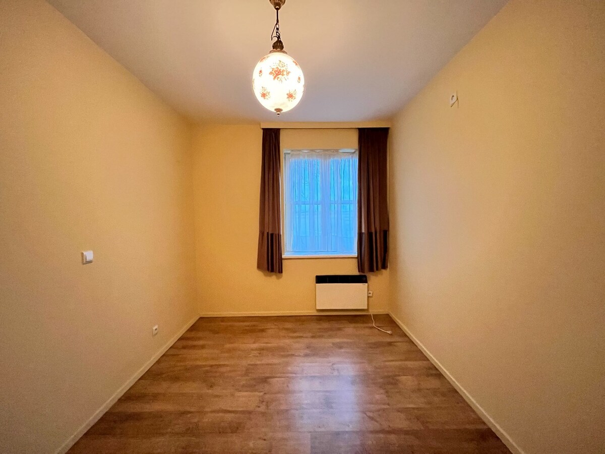 Ruime alleenstaande woning met 3 slaapkamers 