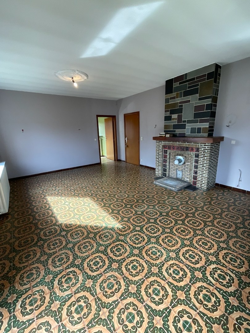 Inschrijven voor een bezoekmoment via de website www.thehousefriend.be 