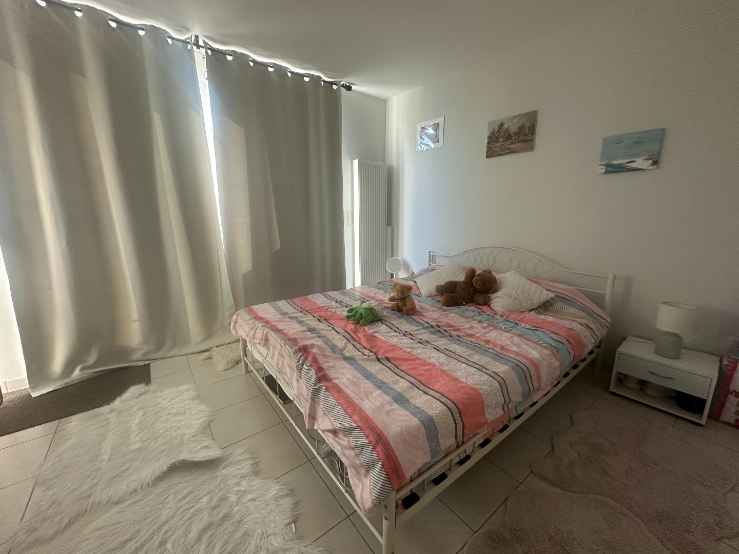 Lichtrijk en energiezuinig appartement (116 m²) met 2 slpk en groot terras, Torhout. 