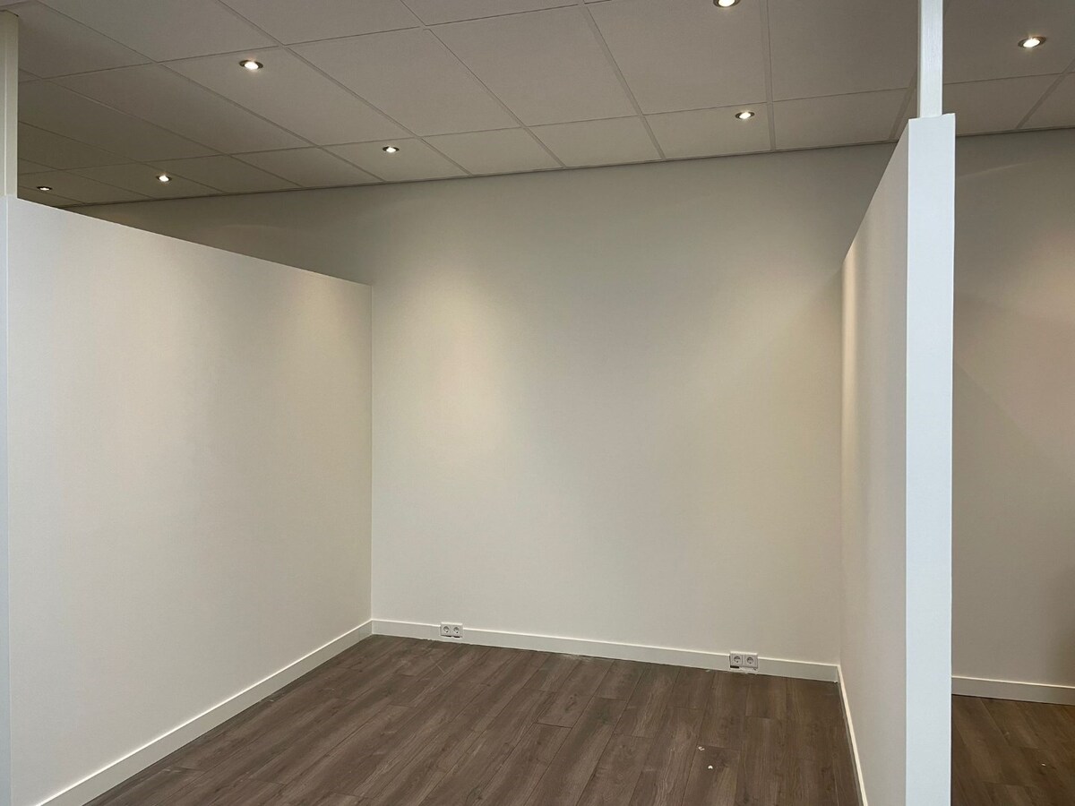 Bedrijfsruimte op de 1e verdieping van het pand Sigarenmaker 10E te Eersel. 