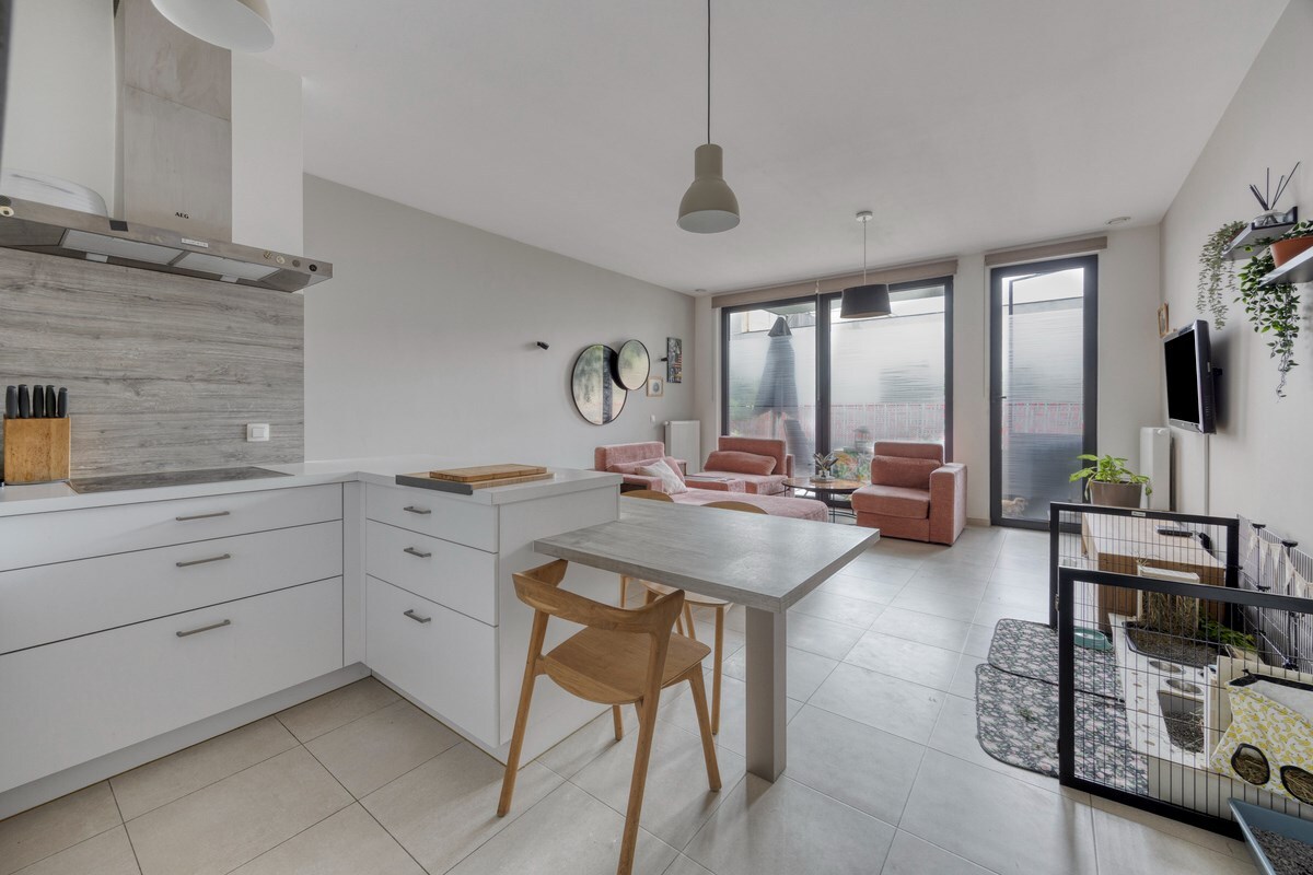 Modern appartement met terras in Evere - label B+ 