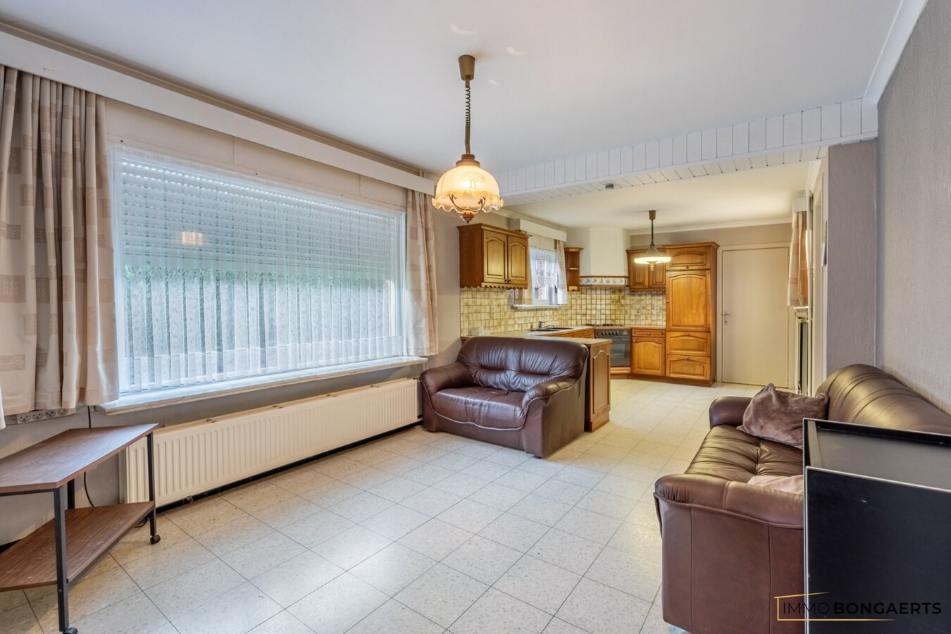 Vrijstaande woning met 3 slaapkamers 
