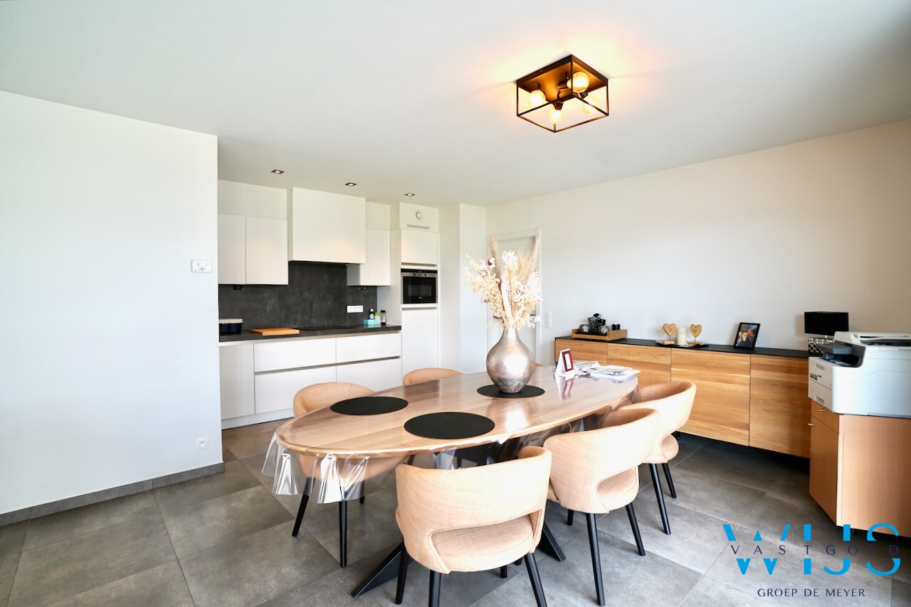 Gelijkvloers appartement te centrum Lovendegem ! 