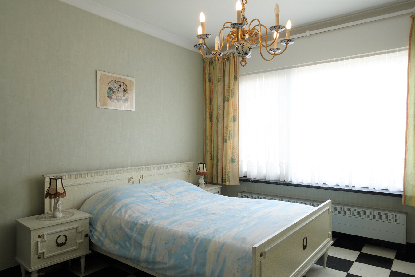 Karaktervolle villa met grote tuin op unieke locatie 