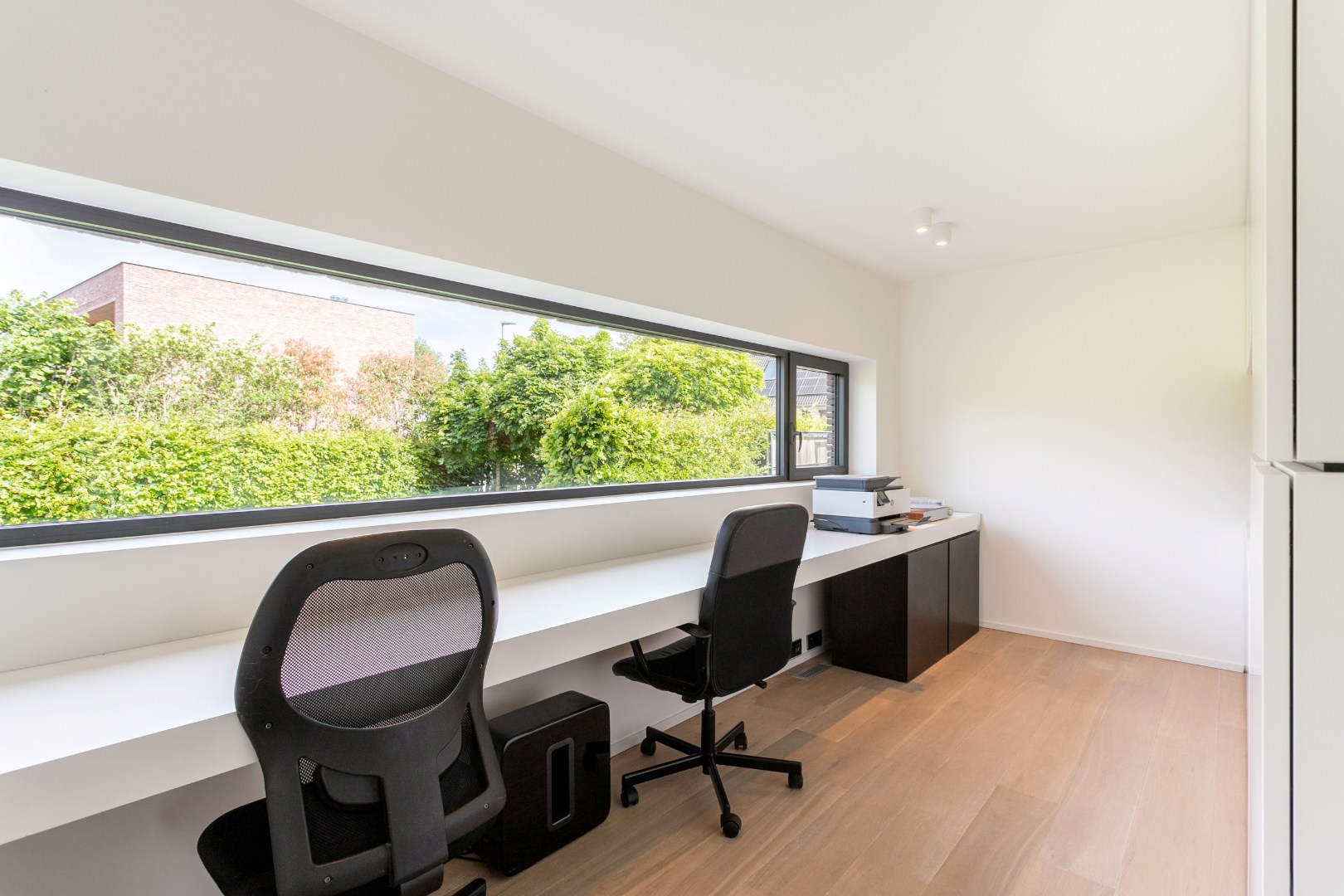 Unieke villa met 5 slpk. in het landelijke Pajottegem 