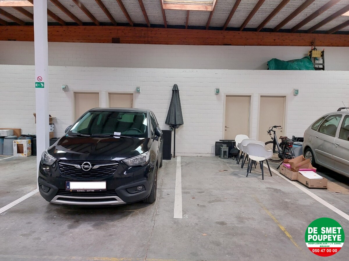 Autostaanplaats nr. 9 