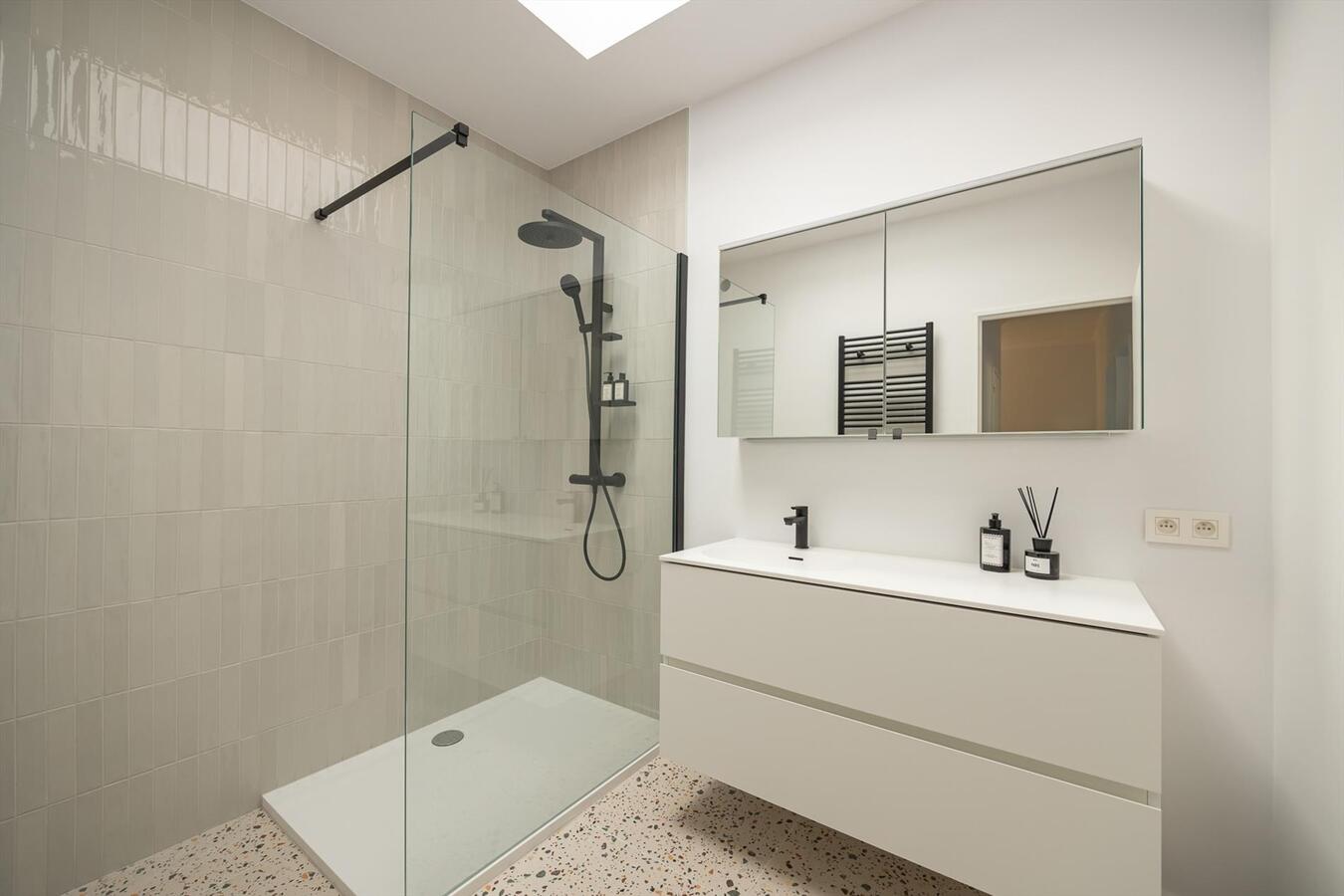 Kwaliteitsvol gerenoveerd appartement te Brasschaat! 