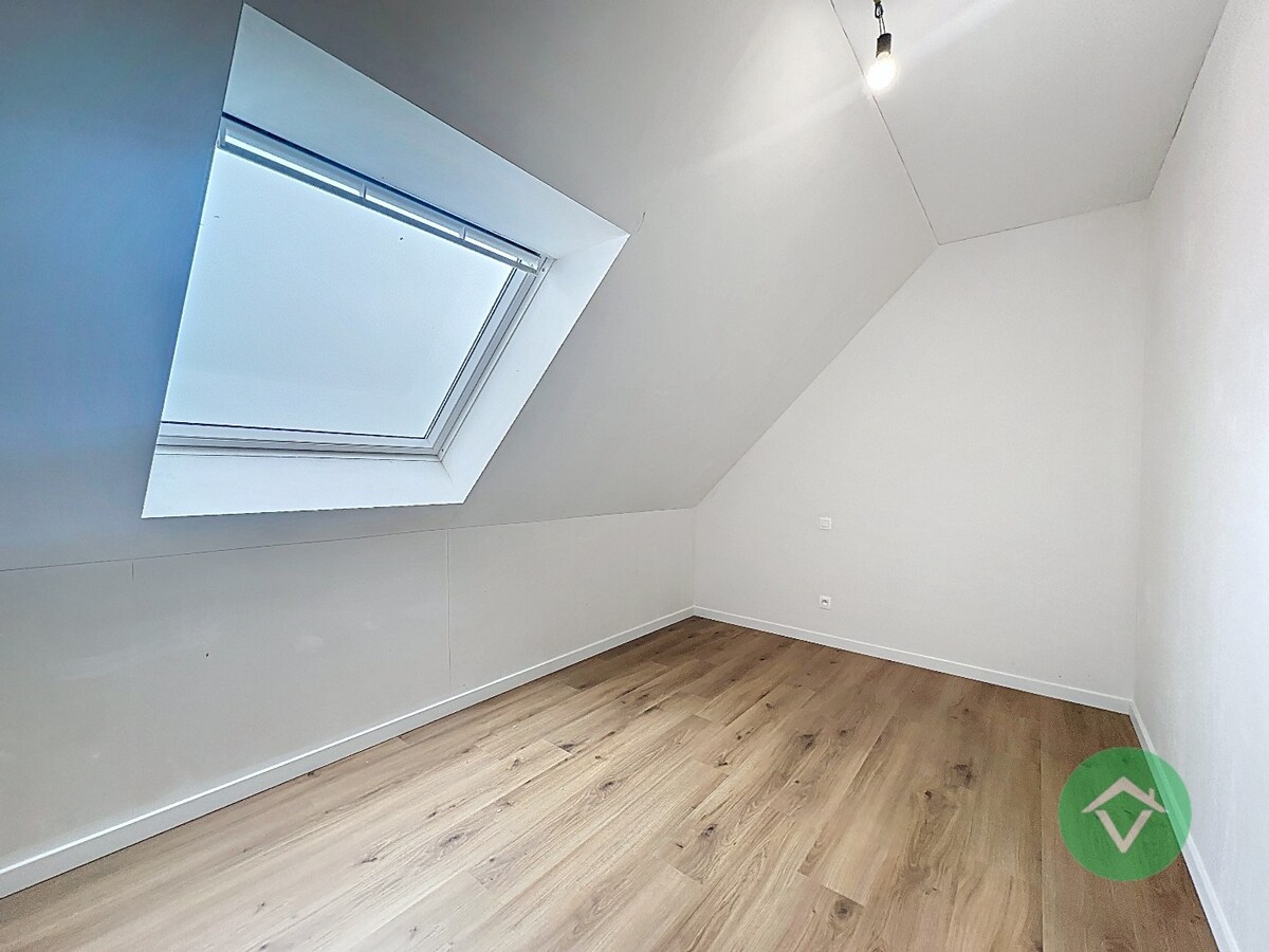 Nieuwbouwappartement met 2 slaapkamers en 2 terrassen in centrum Koekelare 