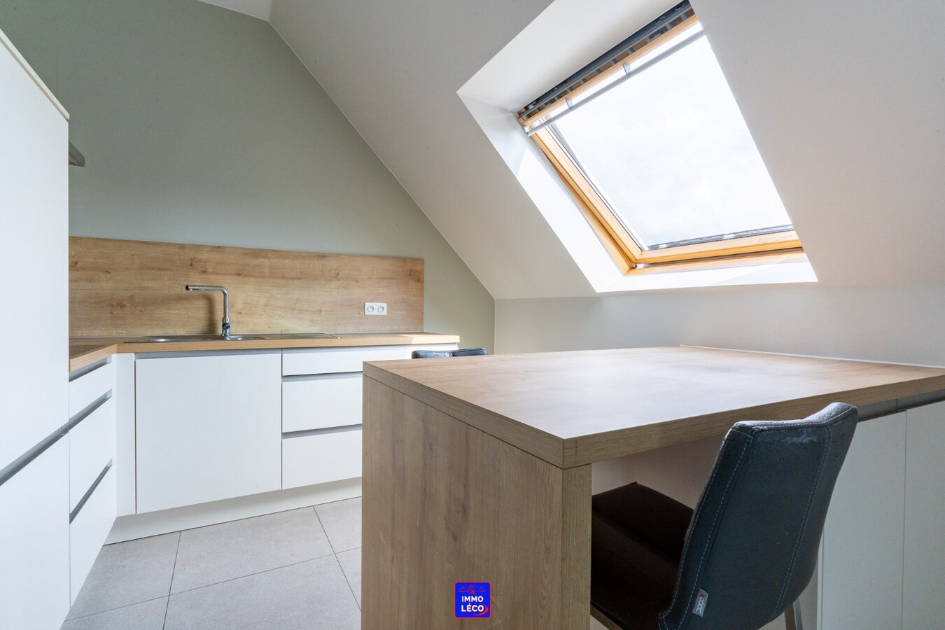 Penthouse de standing en plein centre-ville, parking couvert et cave, COUP DE COEUR ! 