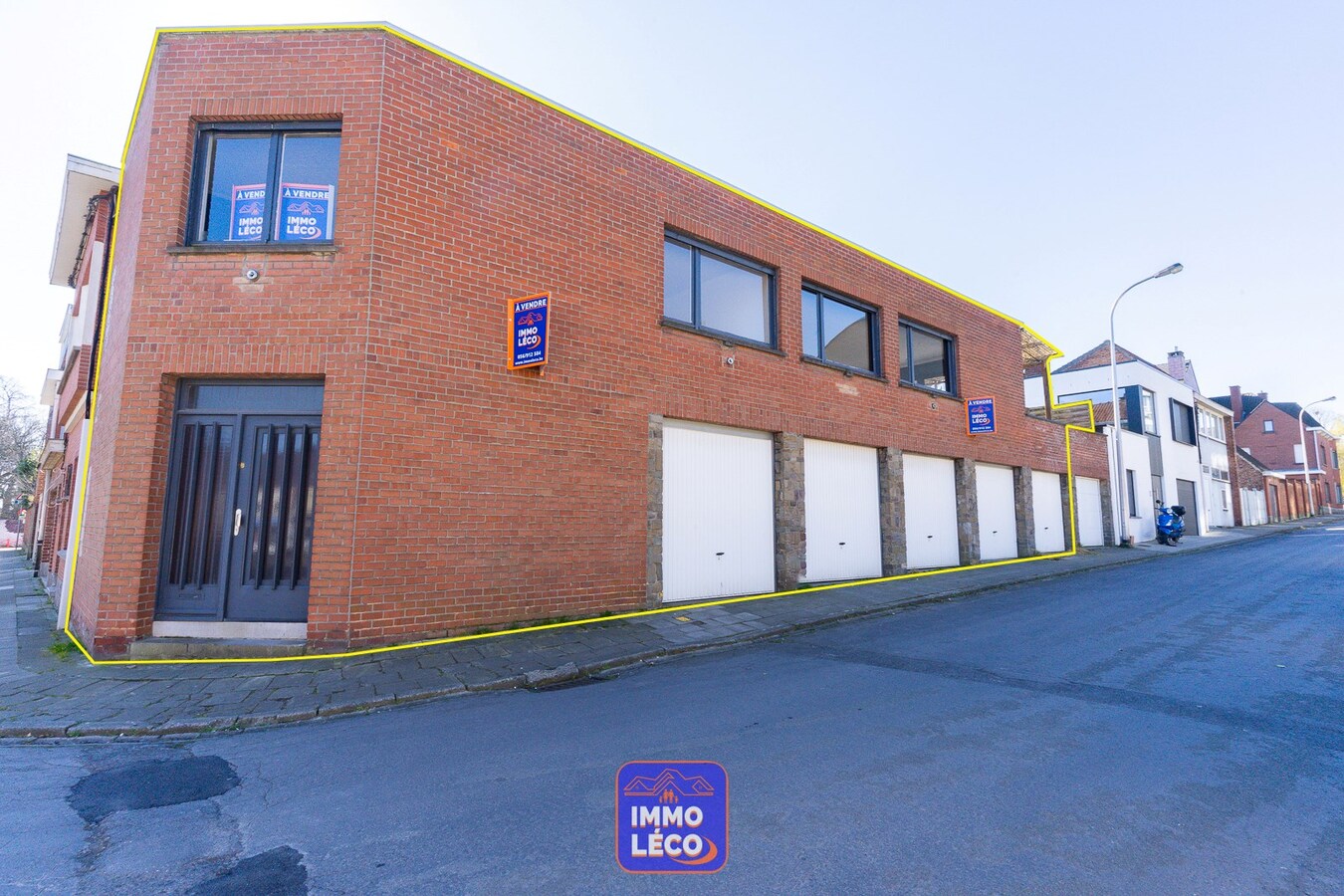 Appartement avec 5 garages, proche de la gare, IDEAL INVESTISSEURS 