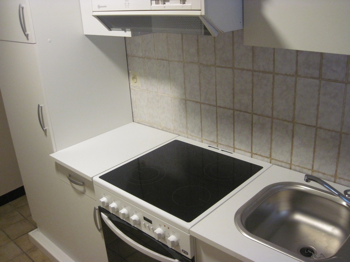 Verzorgde, authentieke rijwoning in hartje Asper. 