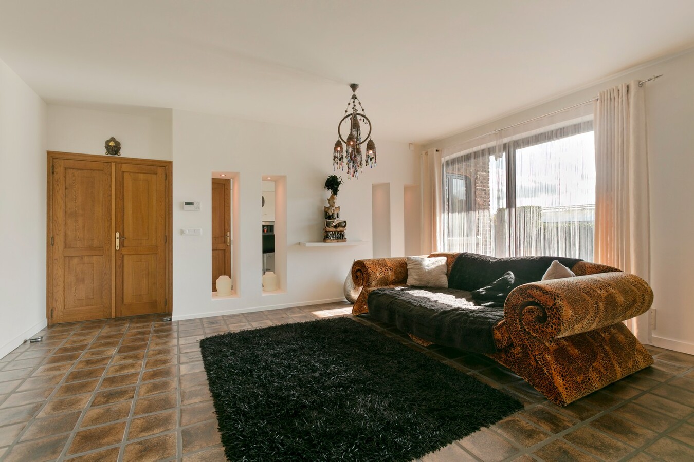 Ruime gezinswoning met polyvalente ruimte van 50 m² 