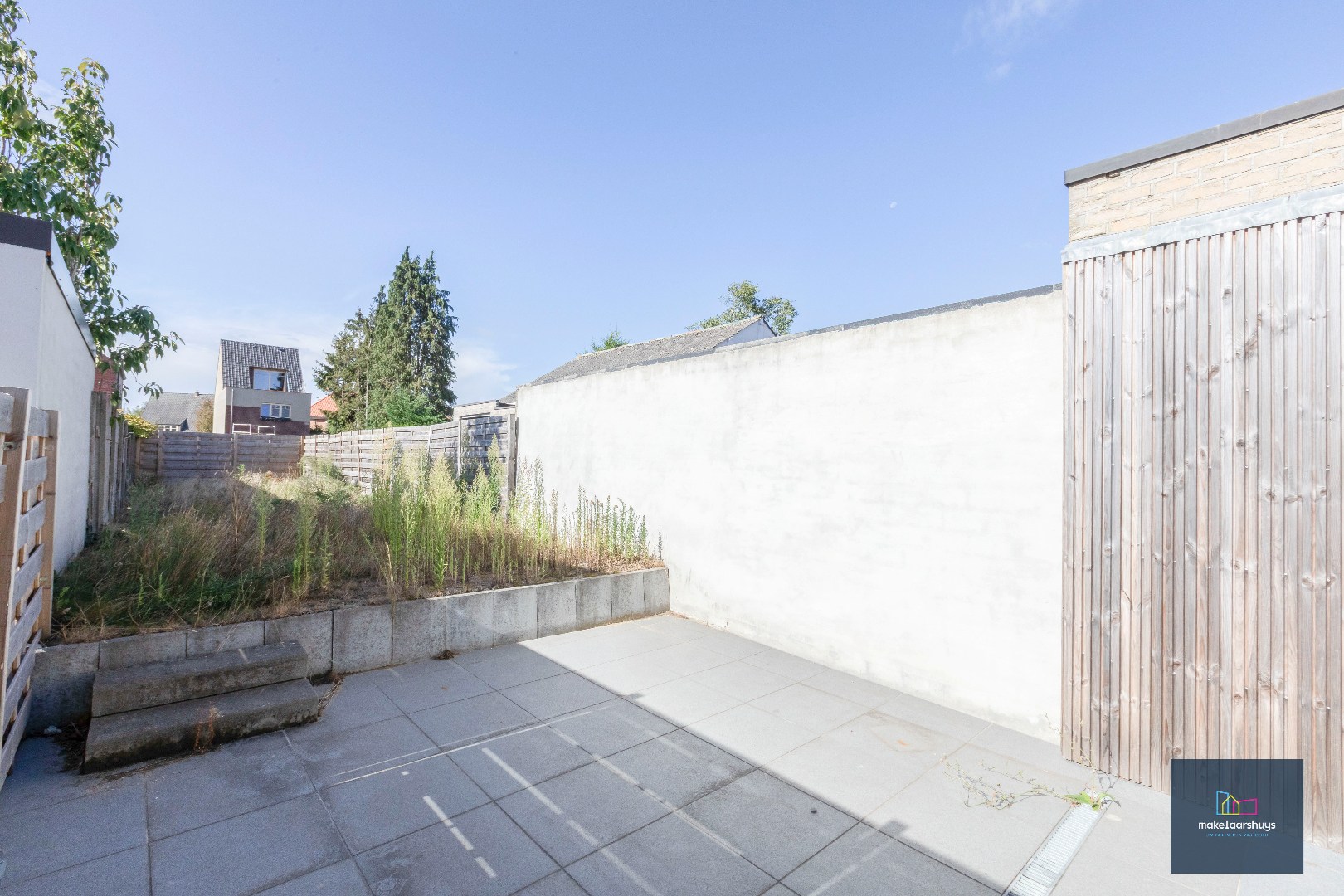 Instapklare energiezuinige woning met 3slpk tuin en staanplaats 