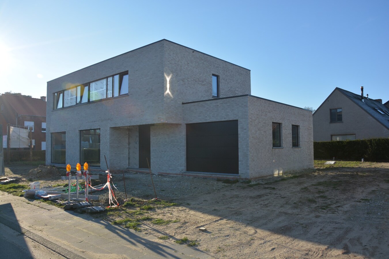 2 Ruime nieuwbouwvilla's op rustige ligging 