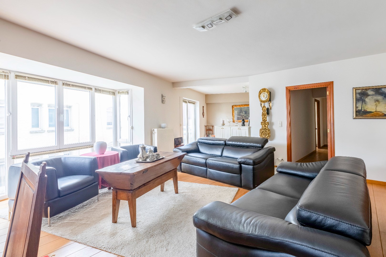 Gunstig gelegen  2-slp. app. met terrassen en garage nabij Gent Sint-Pieters 