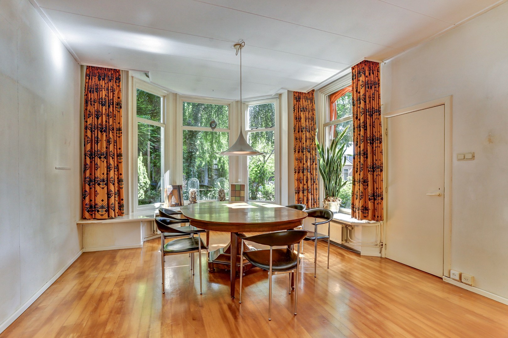 Herenhuis te koop in Menaam