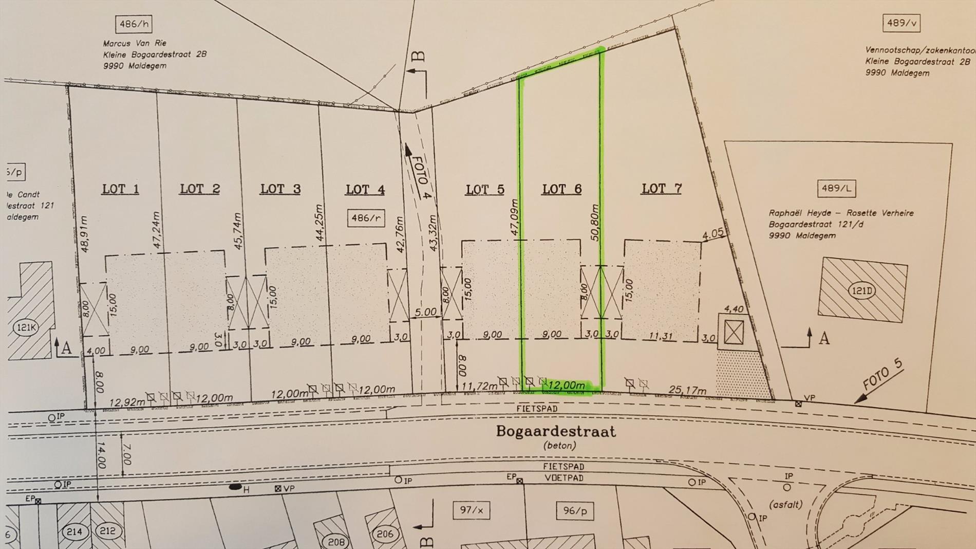 Westelijk georiënteerd lot bouwgrond 587m² 