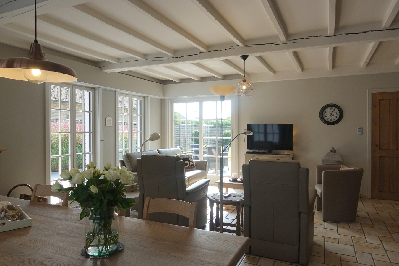 Prachtige villa in bungalowstijl op uitstekende locatie 