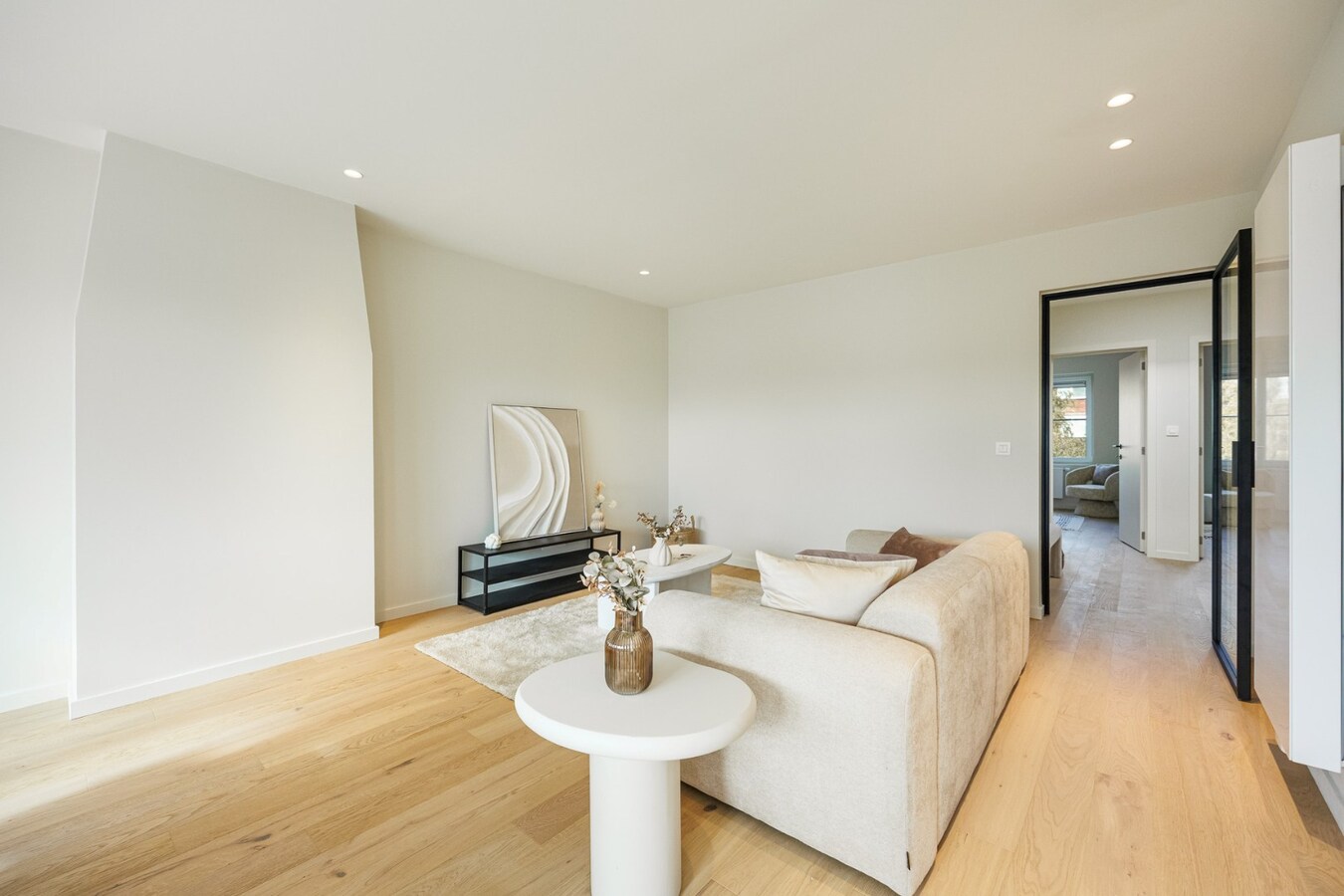 Recent gerenoveerd appt. met 2 slpk te Deurne! 