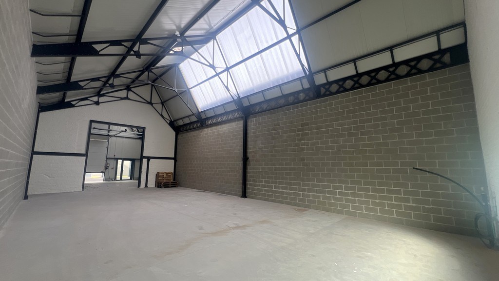 Nieuwbouw opslagruimtes te huur nabij N407 in Kalken