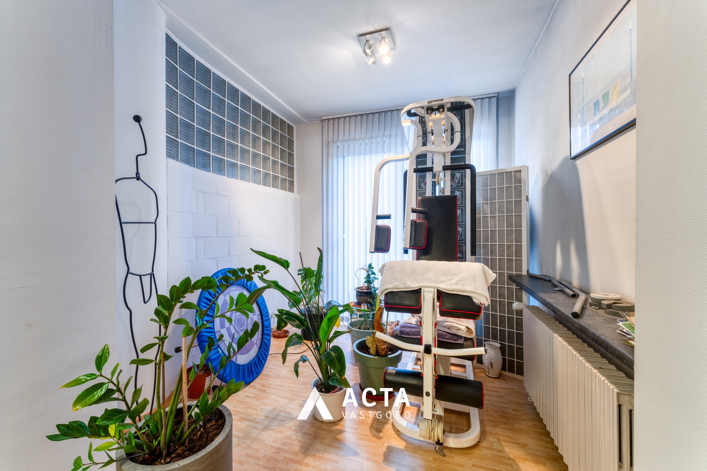 Charmant herenhuis- 3 slpk, praktijk +zonnige tuin 