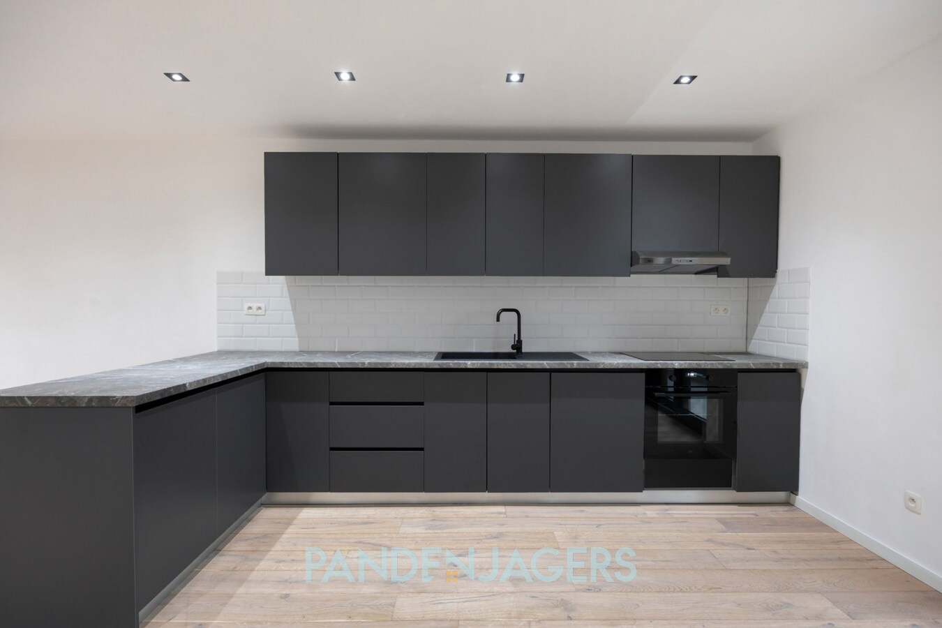 Volledig gerenoveerd appartement (2026) met EPC A en zuidterras te Duffel 