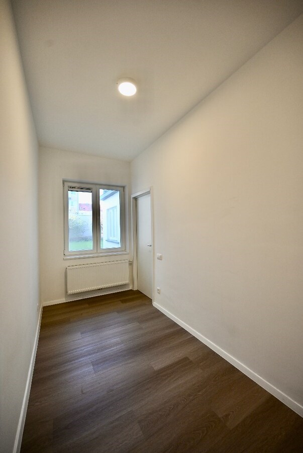 MOOI APPARTEMENT MET TUIN TE MARIAKERKE AAN ZEE 