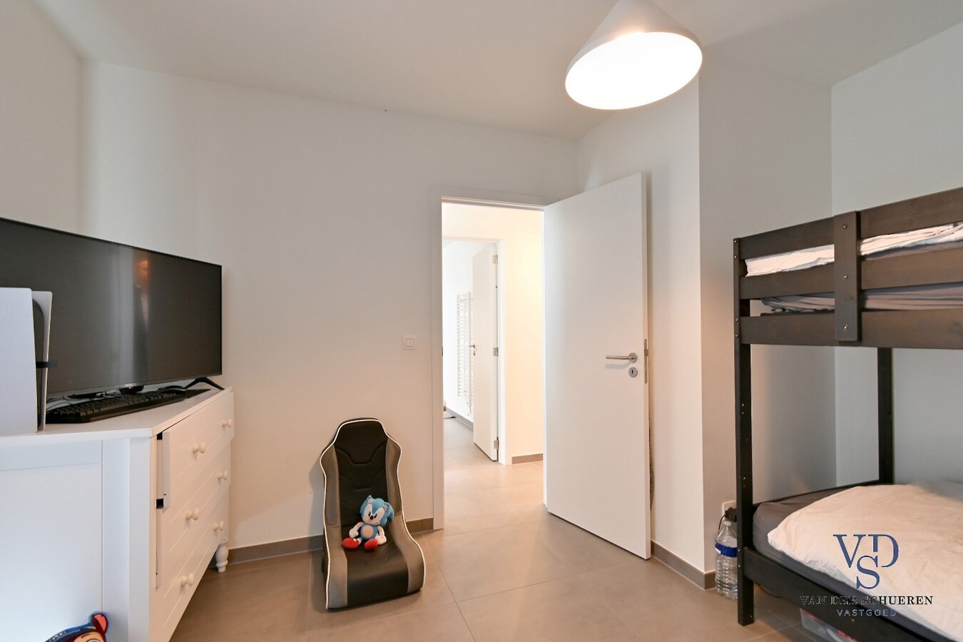 Unieke woning mét tuin in Eke. 