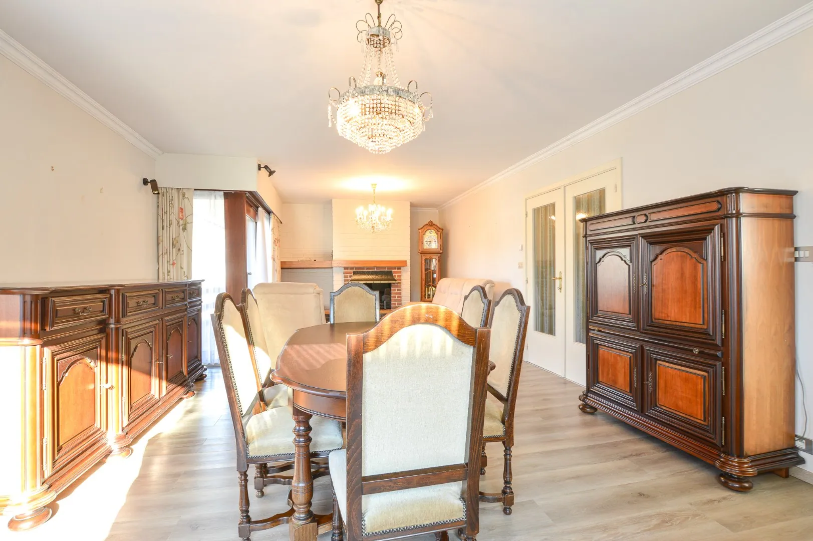 Ruim twee slaapkamer appartement te huur in het centrum van Oudenburg