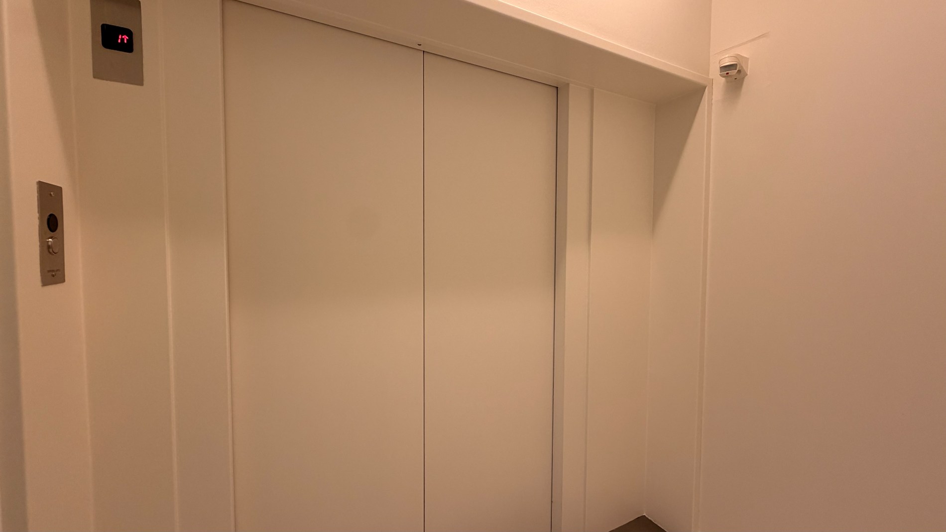 Instapklare kantoorruimte te huur in hartje Antwerpen
