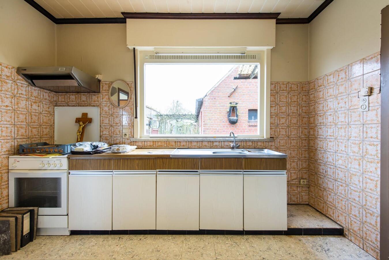 Landelijk gelegen woning met bijgebouwen op 9070m² 