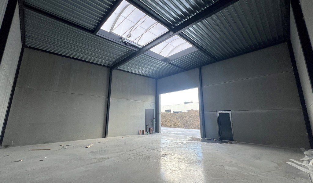 Opbrengsteigendom - kmo-unit te koop in Pantserschipstraat Gent