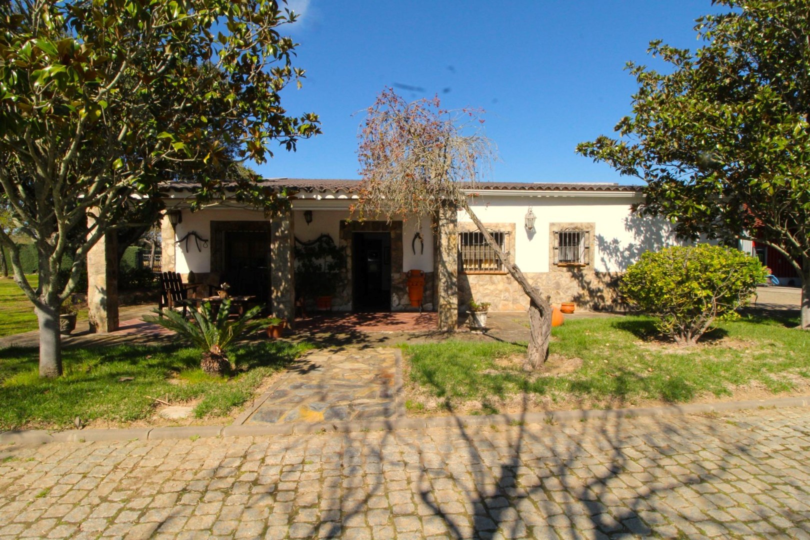 Villa te koop in Badajoz