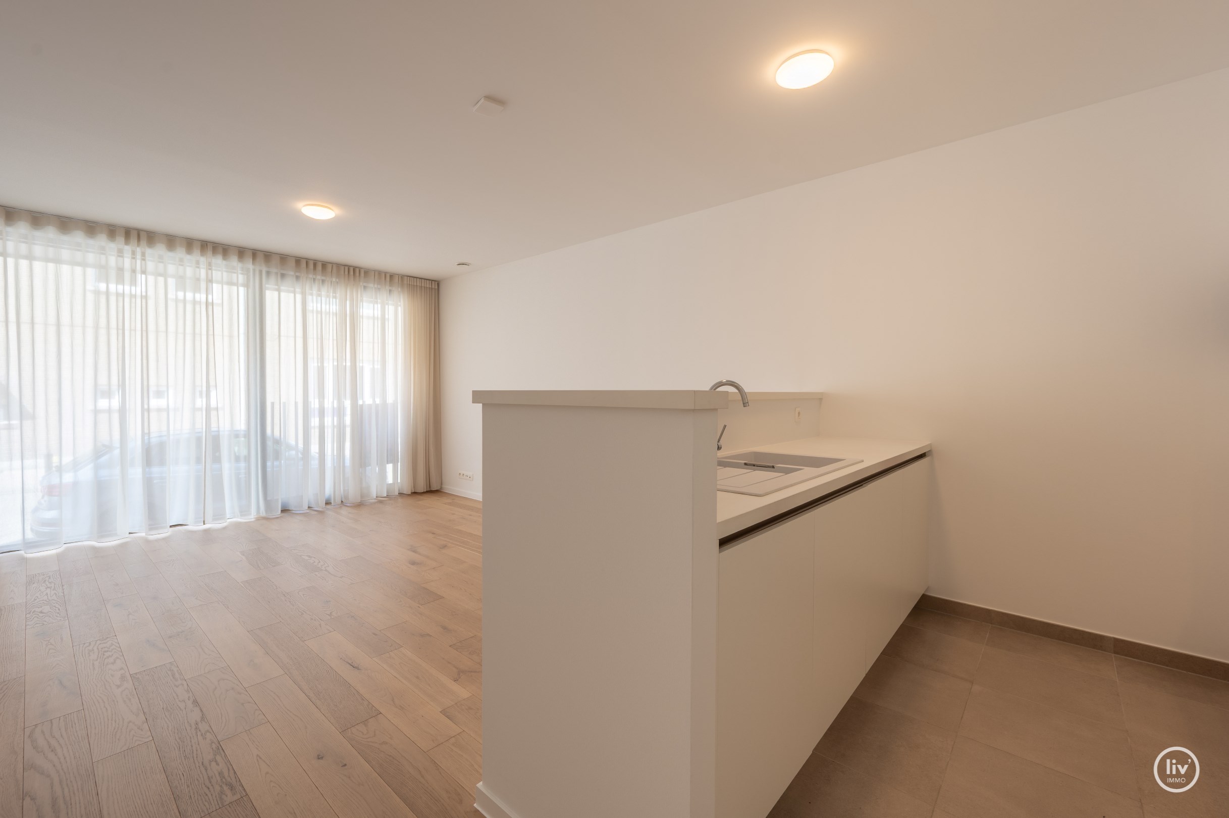 Appartement au rez-de-chaussée avec 1 chambre et terrasse, à proximité du centre commercial de Knokke. 