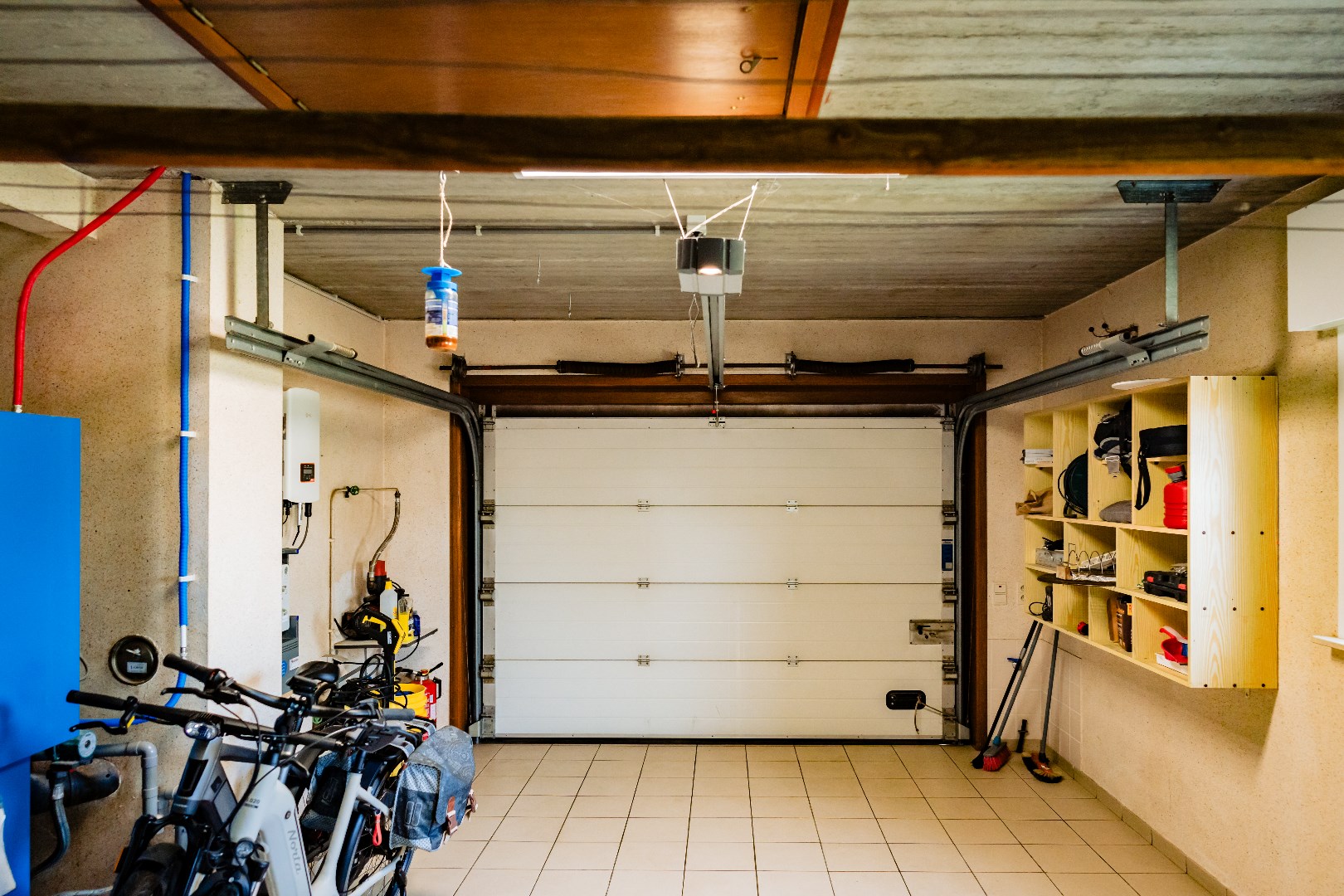 Woning met 3 slpks, tuin én stal  op 1.105 m² te lembeke 