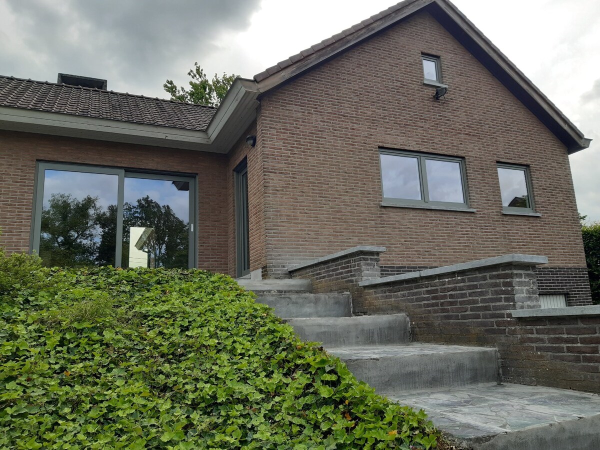 Tijdloos wonen in 't groen. 