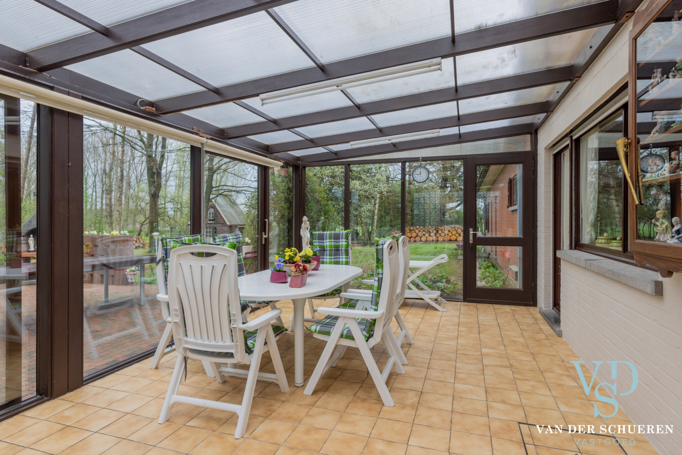 Exceptioneel gelegen eigendom in Makkegem. 