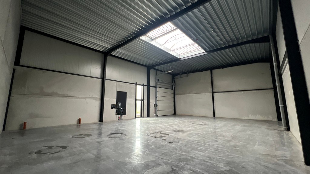 Klein magazijn te huur in Herzele Business Park
