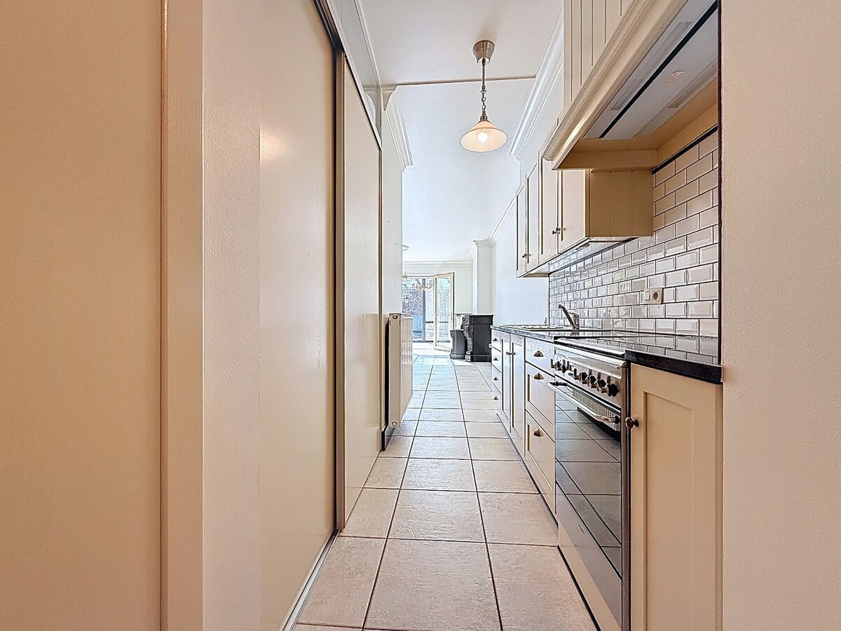 Ruime en instapklare HOB met zuidgerichte tuin te Bevegem 