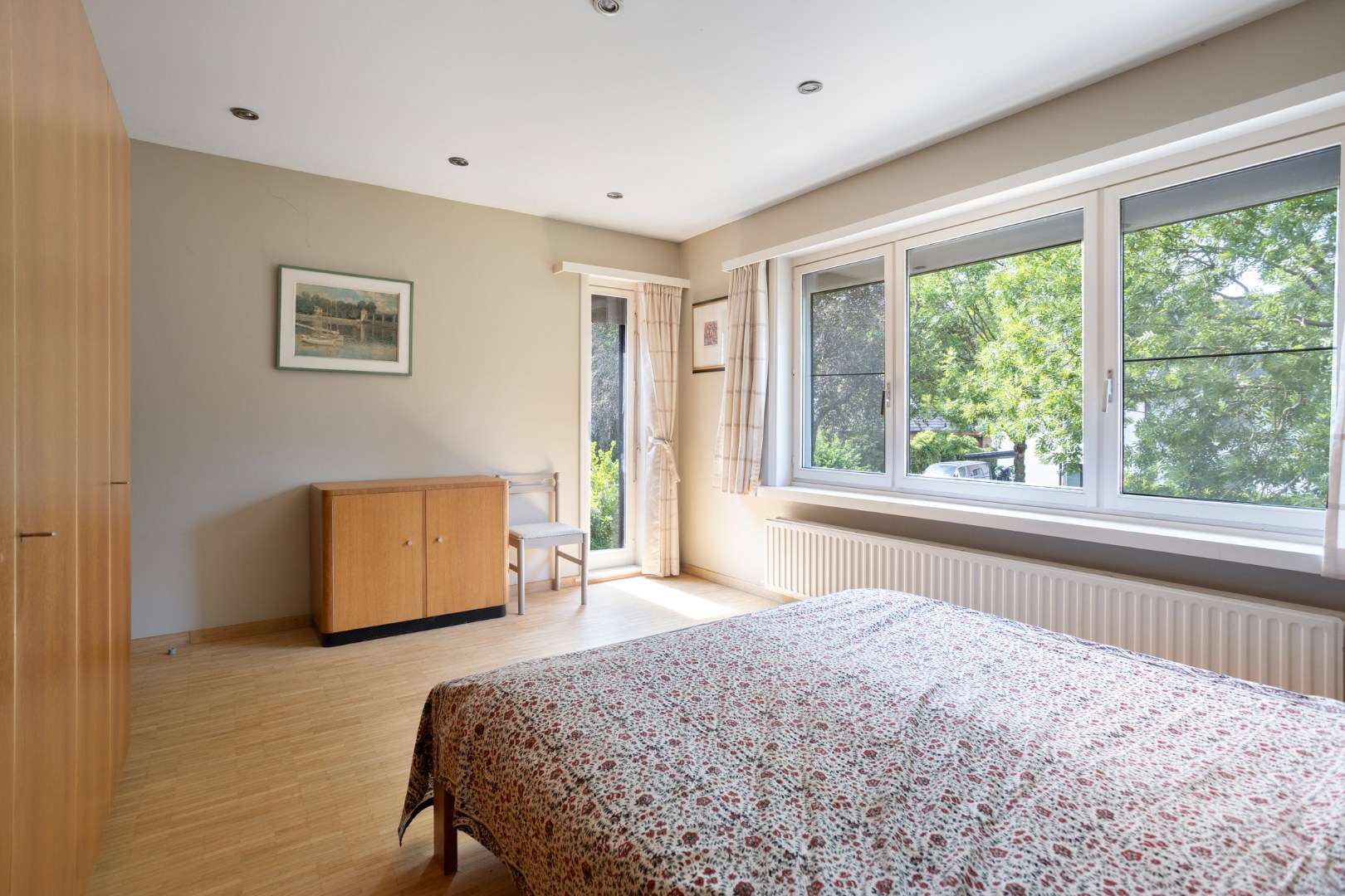 Ruime split-level gezinswoning op een prachtig perceel van 1.238 m² in de gegeerde wijk Elshout te Schoten 