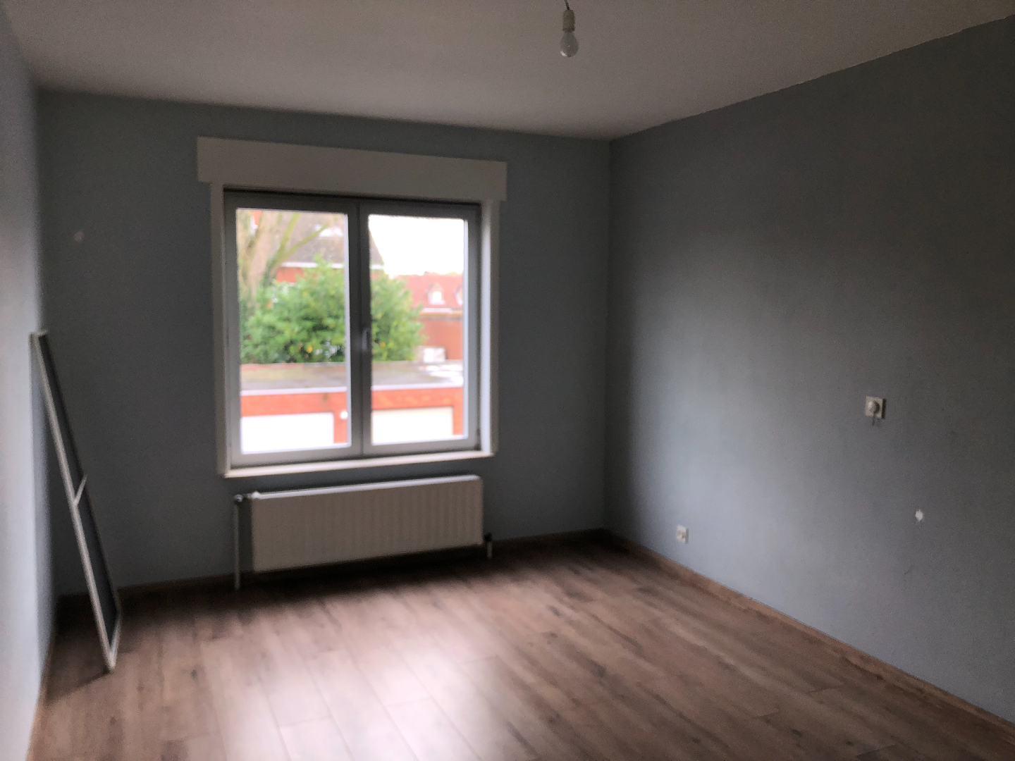Ruim appartement met 2 slpk en garage 