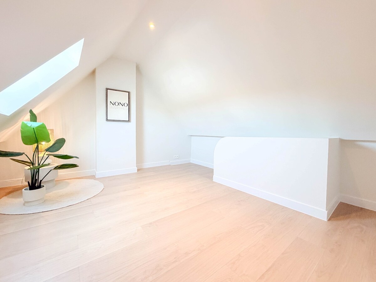 TOPPER : Bachelorwoning / TOP investering met EPC B te Kortrijk ! *** NONO INSPIRED *** 