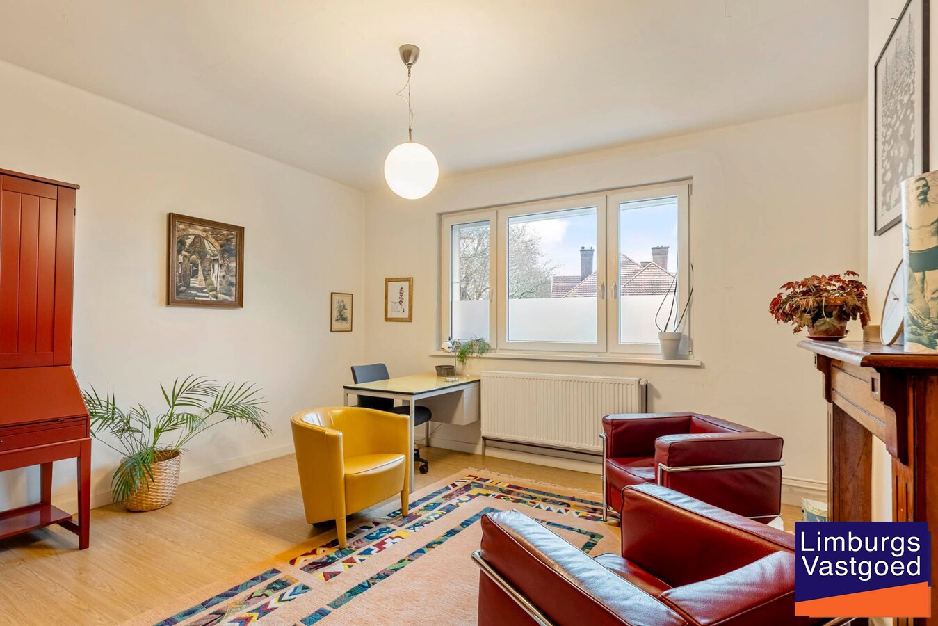 Woonhuis met  praktijkruimte te Waterschei, op een perceel van 6a80ca te Genk 