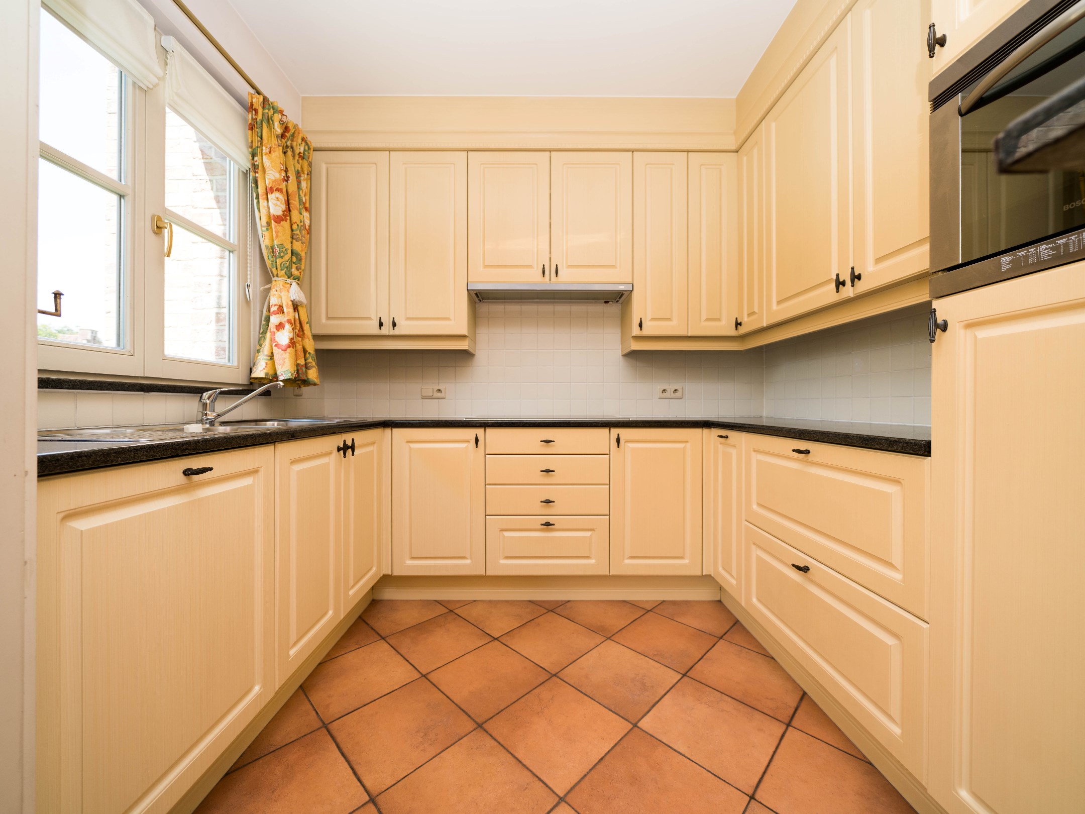 Luxueus appartement in centrum Groot-Bijgaarden 