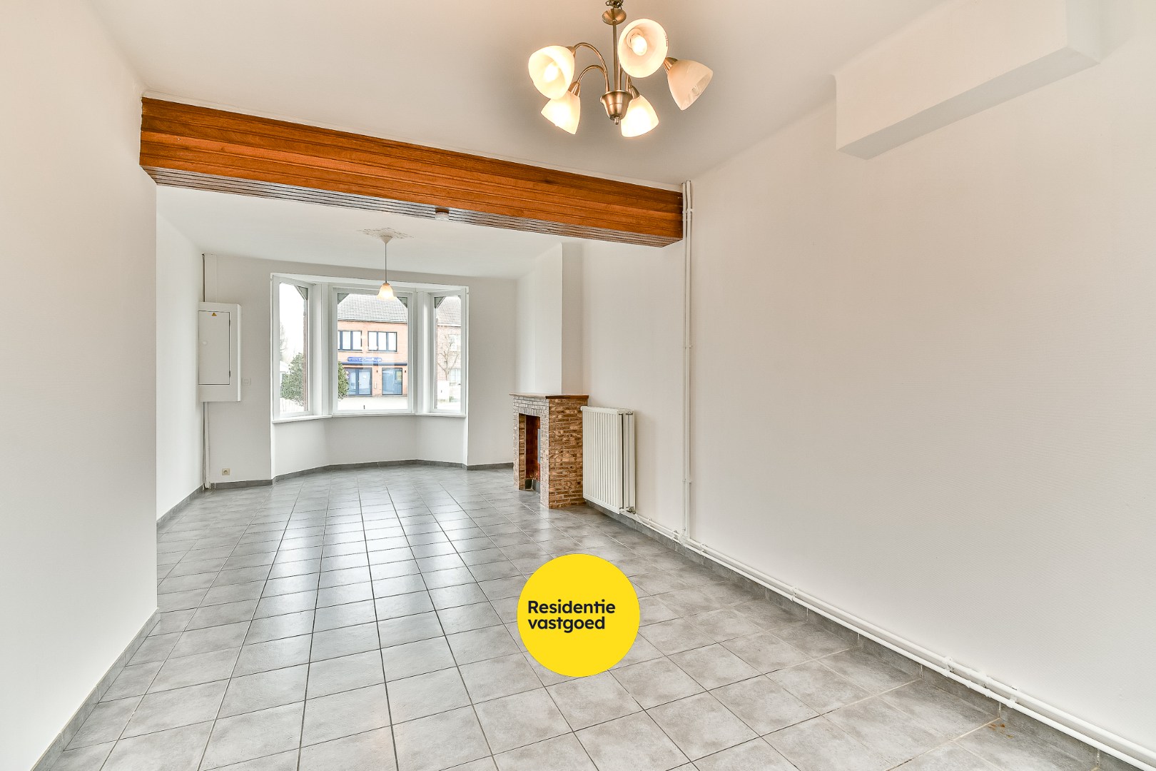 Instapklare woning met 3 ruime slaapkamers en zonnige achtertuin nabij centrum Gistel 