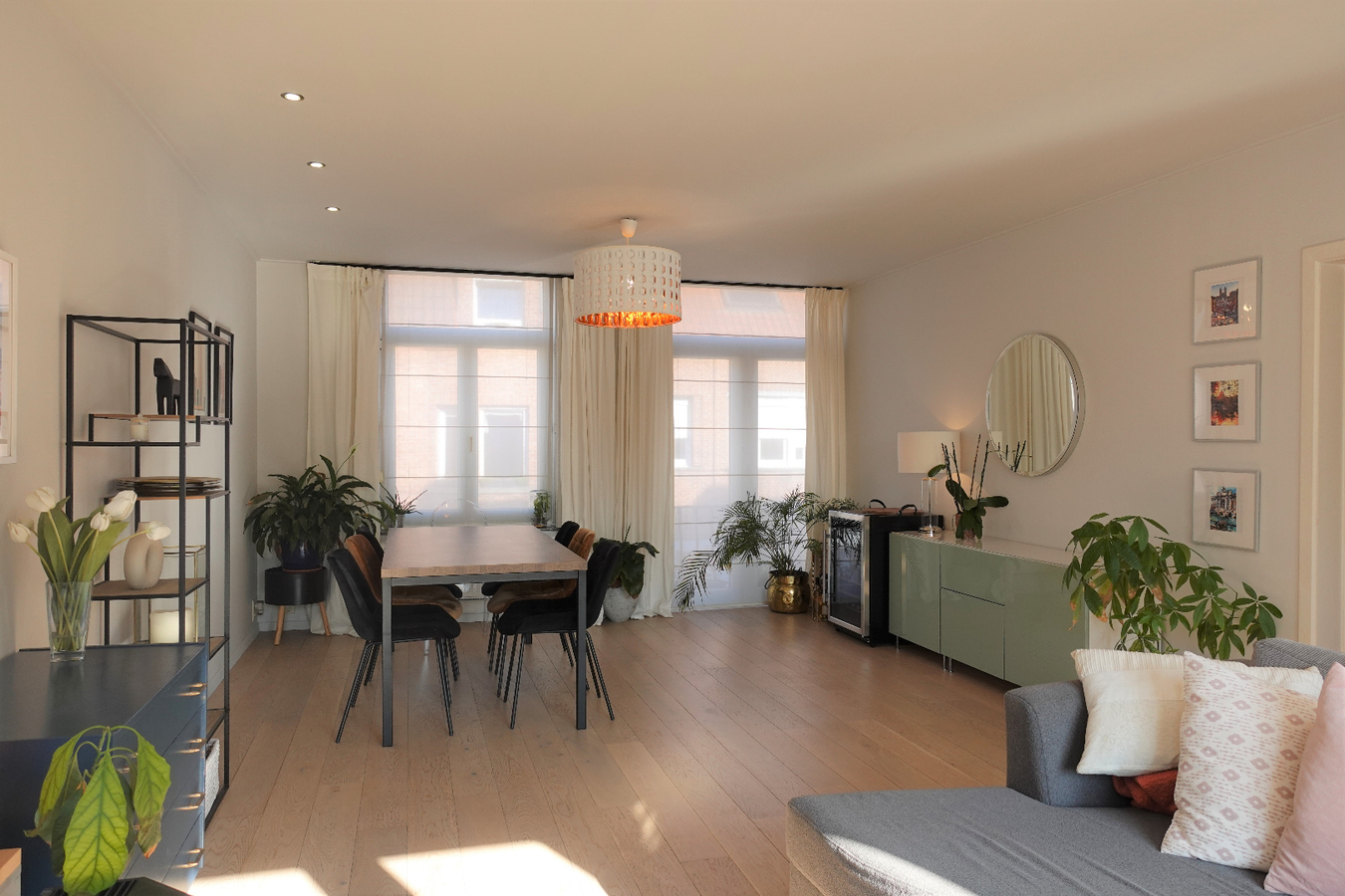 Unieke bel-étagewoning met groot terras 