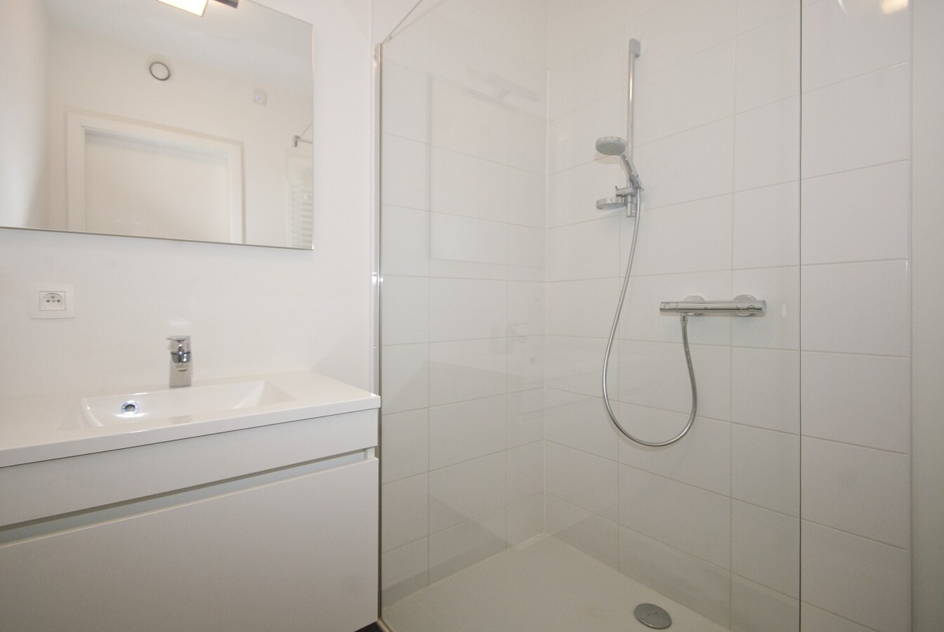 1-slaapkamerappartement met parking en berging - toplocatie 