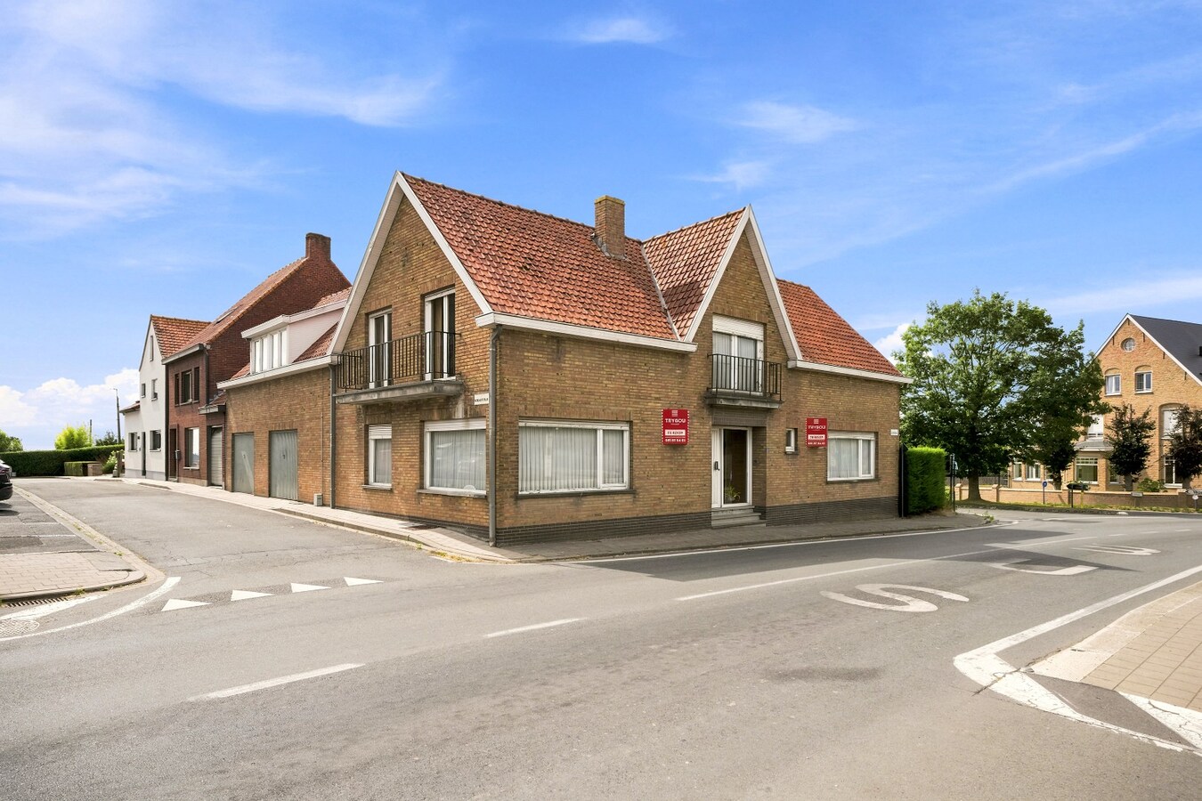 Ruime gezinswoning met 5 slaapkamers, dubbele garage en tal van mogelijkheden in Klerken 