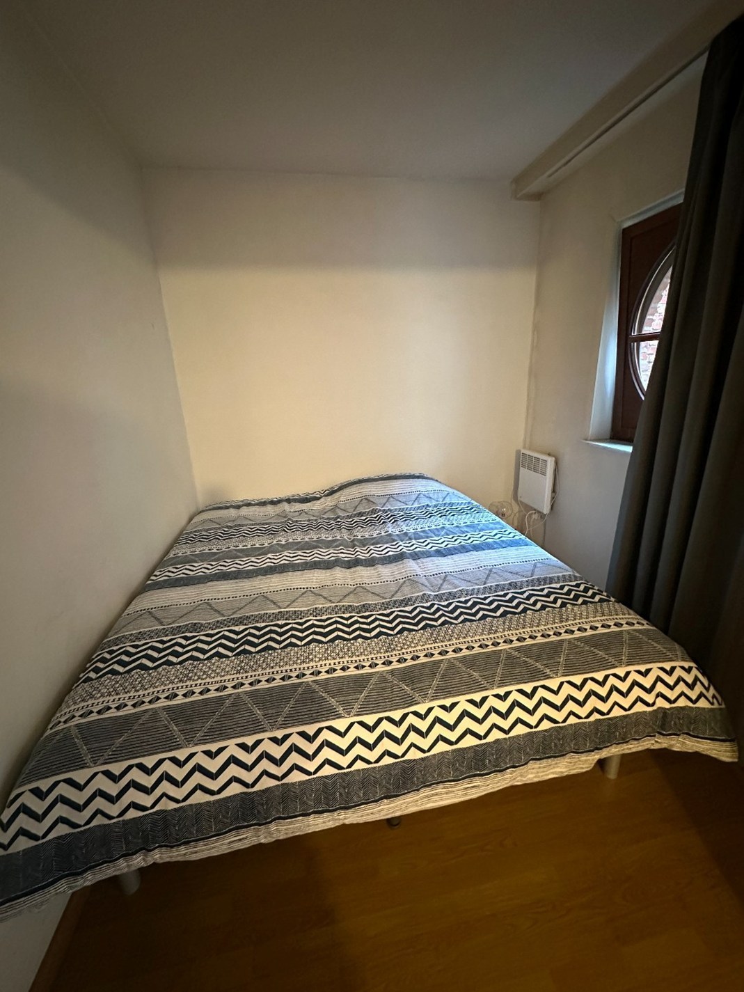 Appartement met staanplaats nabij Gravensteen! 