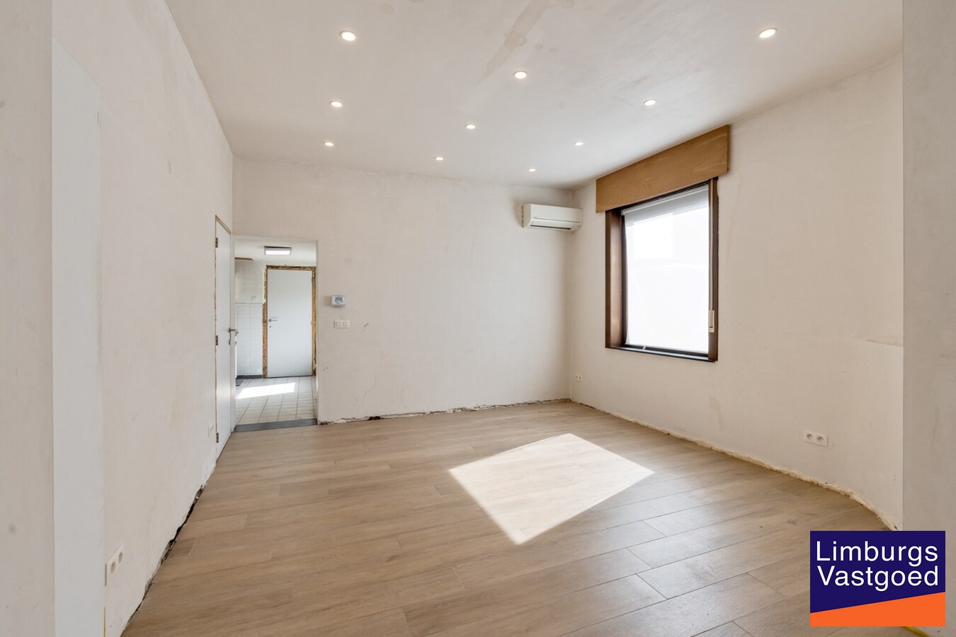 Te renoveren HOB met 3 slpk en garagebox, 13a77ca 